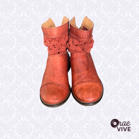 Anthropologie Latigo Clay Crochet Accent Ankle Booties [W/8.5] - Picture 3 of 7